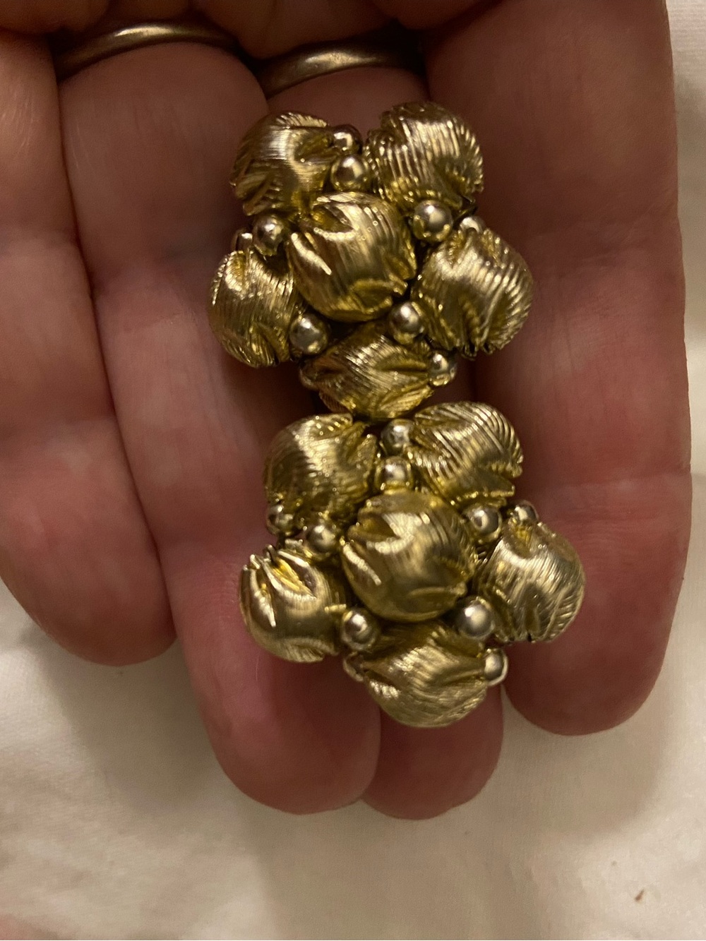 Vintage Gold-Tone Cluster Drop Earrings clip on